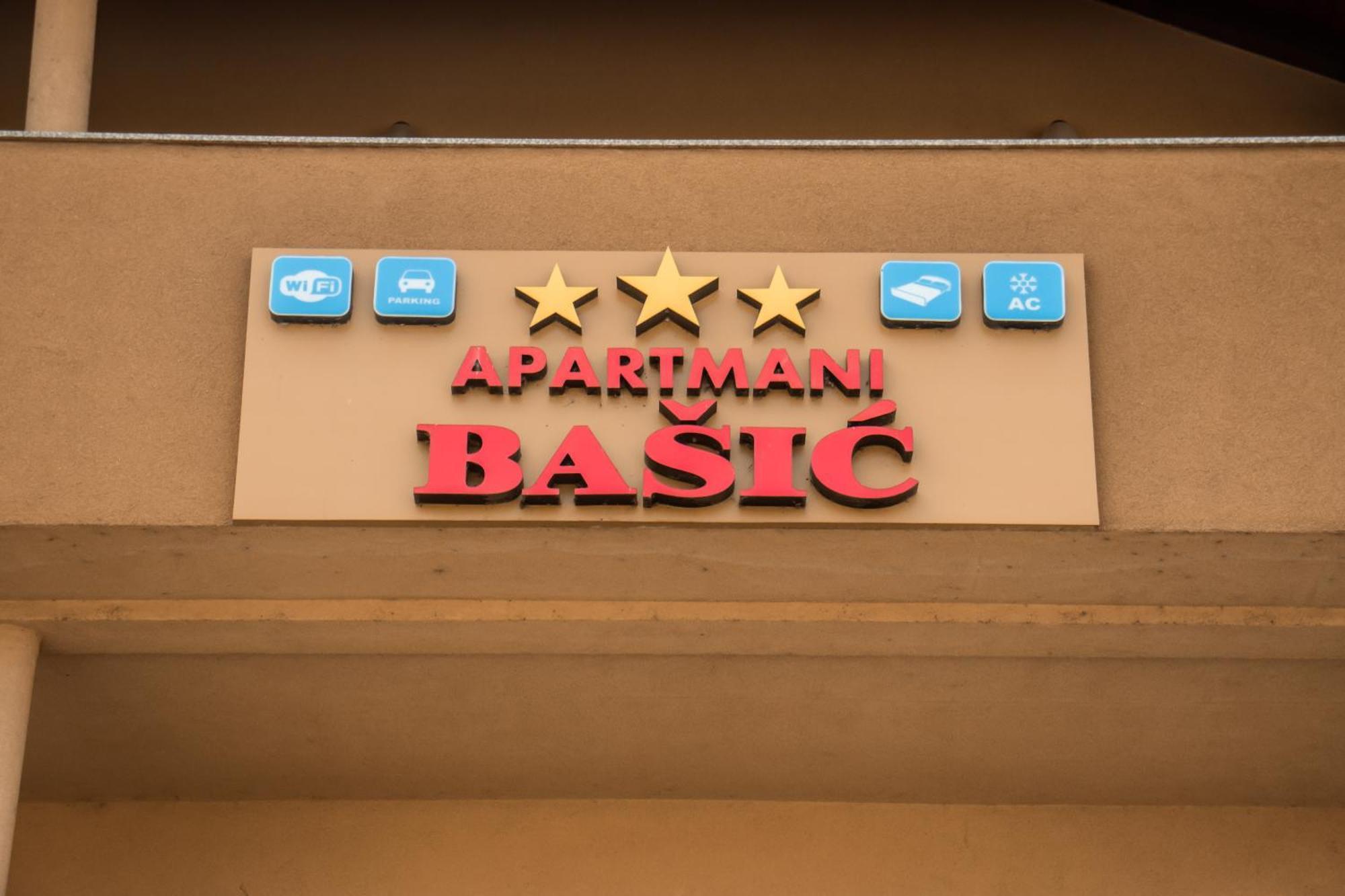 Apartments Basic Visoko Exterior photo